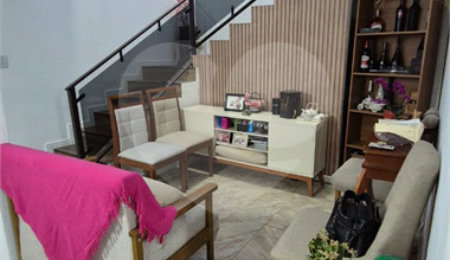 Casa à venda com 3 quartos em Vila Oliveira, Mogi das Cruzes, SP