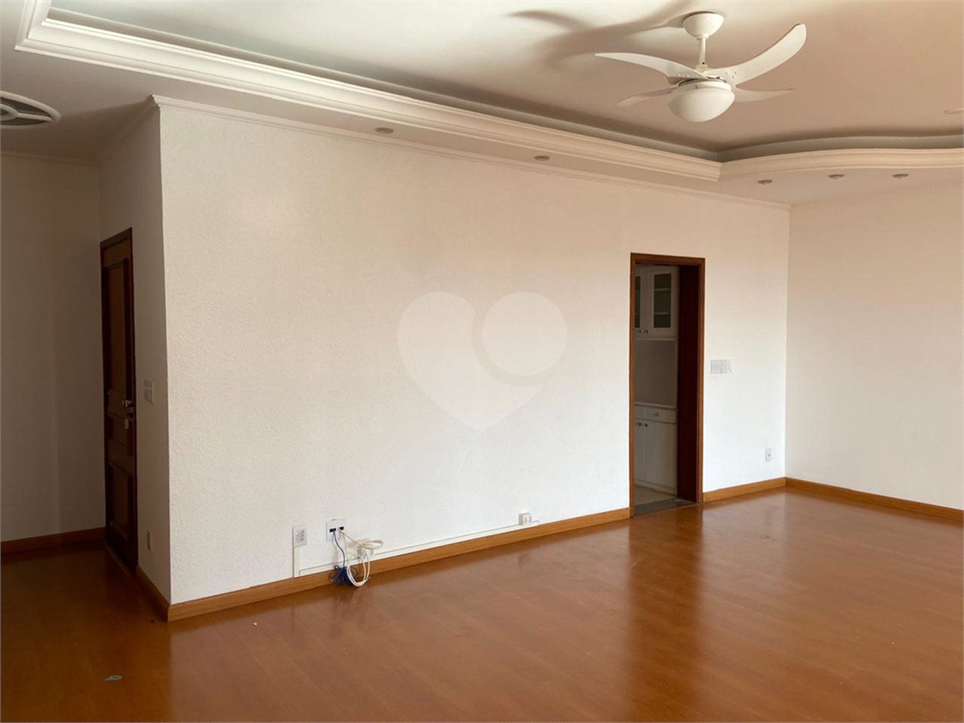 Apartamento à venda com 3 suítes no Centro, Araraquara, SP