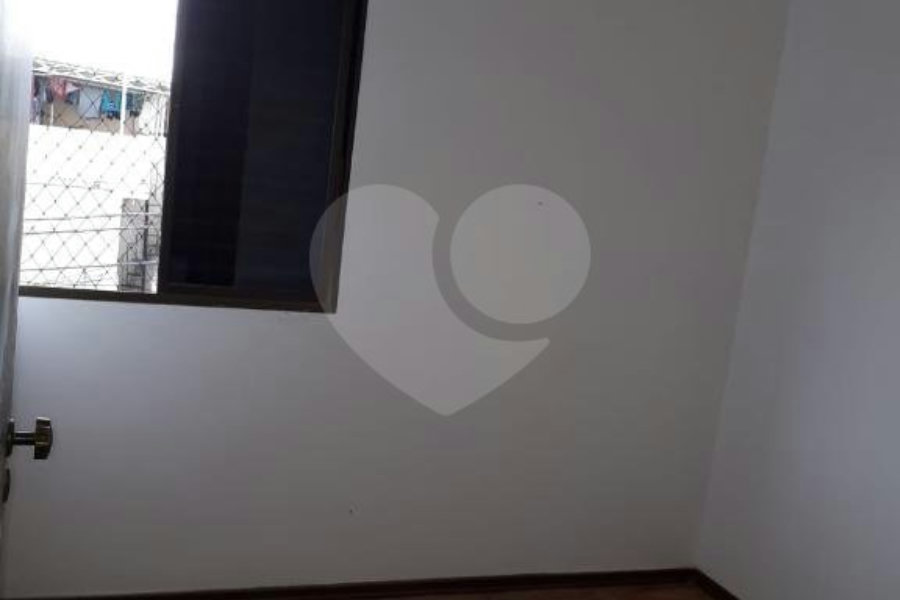 Sobrado à venda com 2 quartos em Tremembé, São Paulo, SP