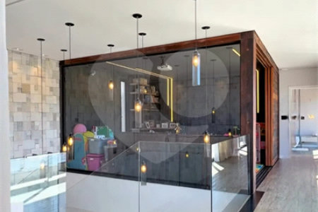 Casa à venda com 3 suítes no condomínio Figueira Garden, Atibaia - SP