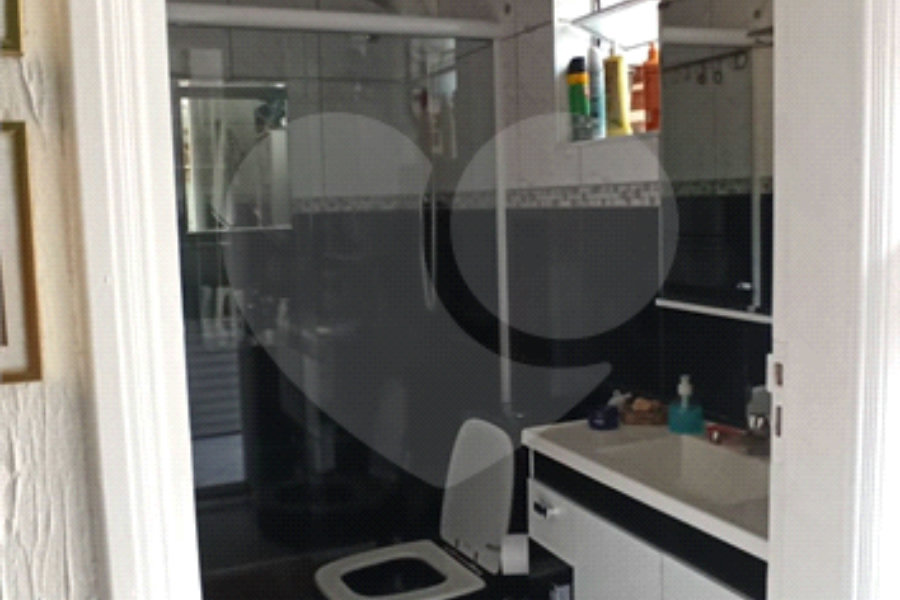 Casa Térrea à venda com 3 quartos, sendo 2 suítes, em Vila Irmãos Arnoni, São Paulo, SP
