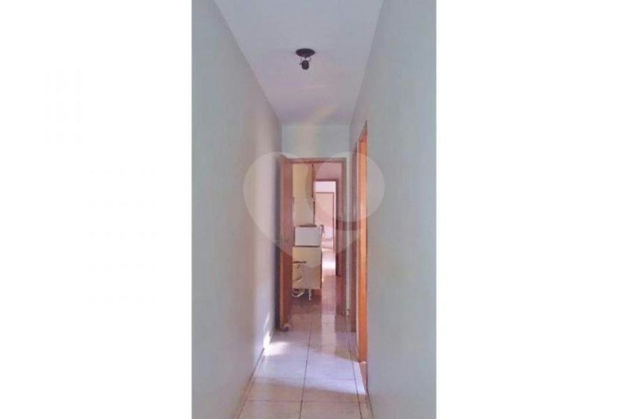 Sobrado à venda com 3 quartos, sendo 1 suíte, em Parada Inglesa, São Paulo, SP