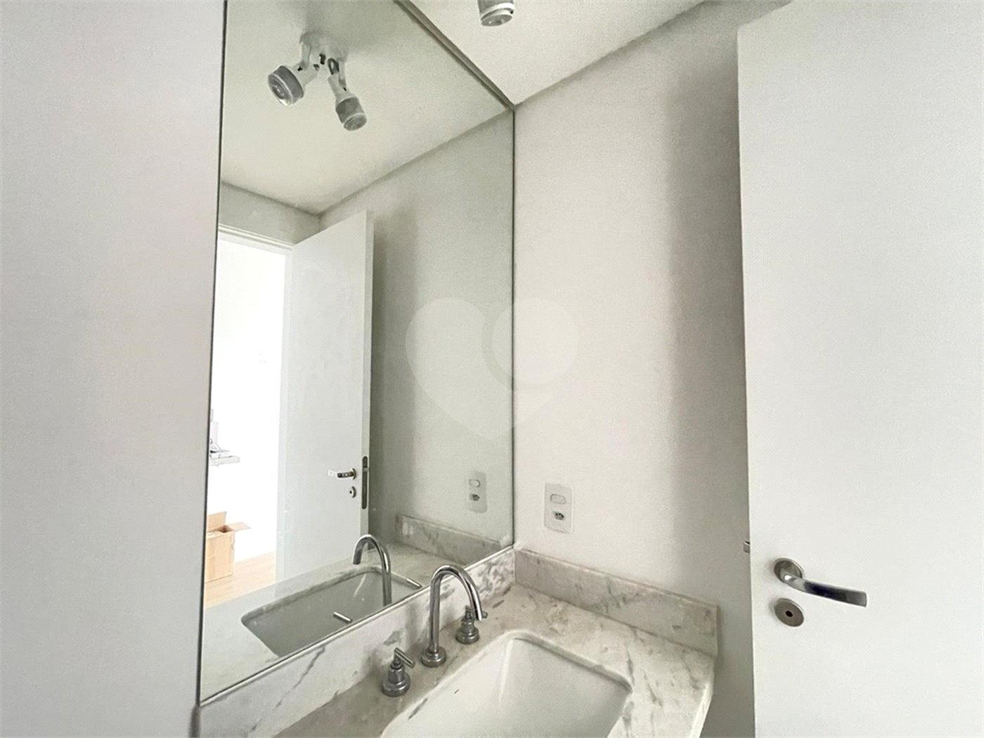 Studio à venda com 1 suíte em Vila Cordeiro, São Paulo, SP