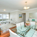 Apartamento à venda com 3 quartos, sendo 1 suíte,  em Moema, São Paulo, SP