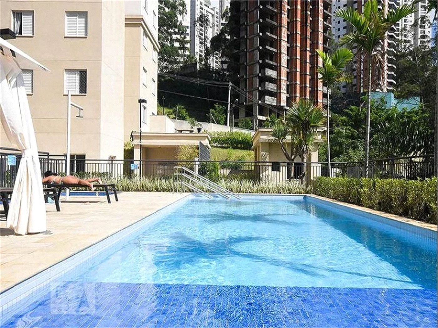 Apartamento à venda com 2 quartos, sendo 1 suíte,  em Jardim Parque Morumbi, São Paulo, SP