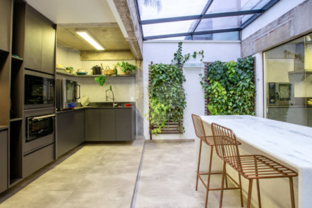 Casa à venda com 3 quartos, sendo 1 suíte, em Brooklin, São Paulo, SP