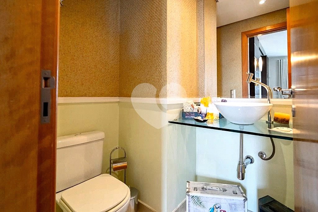 Apartamento à venda com 3 suítes em Tatuapé, São Paulo, SP