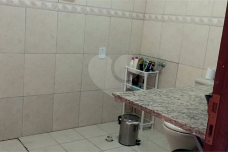 Casa à venda com 3 quartos, sendo 1 suíte,  em Jardim Valéria, Guarulhos, SP