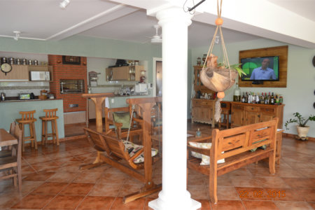 Linda casa para venda em Indaiatuba/SP com pomar.
