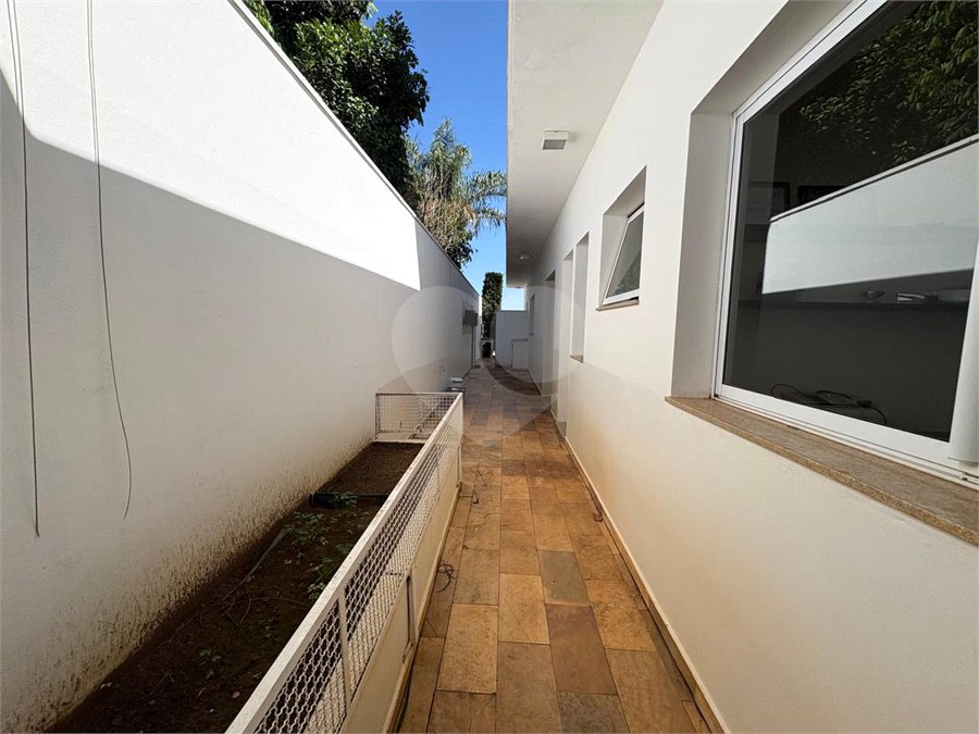 Casa à venda com 3 suítes no condomínio Damha II, São Carlos - SP