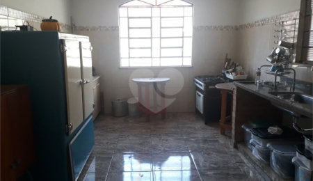 Chácara à venda com 3 quartos, sendo 1 suíte,  em Área Rural de São João da Boa Vista, São João da Boa Vista, SP