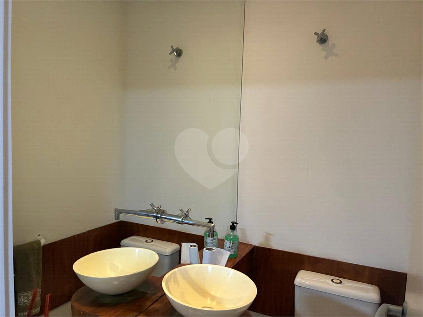 Apartamento à venda com 3 quartos, sendo 1 suíte, em Vila Guilherme, São Paulo, SP