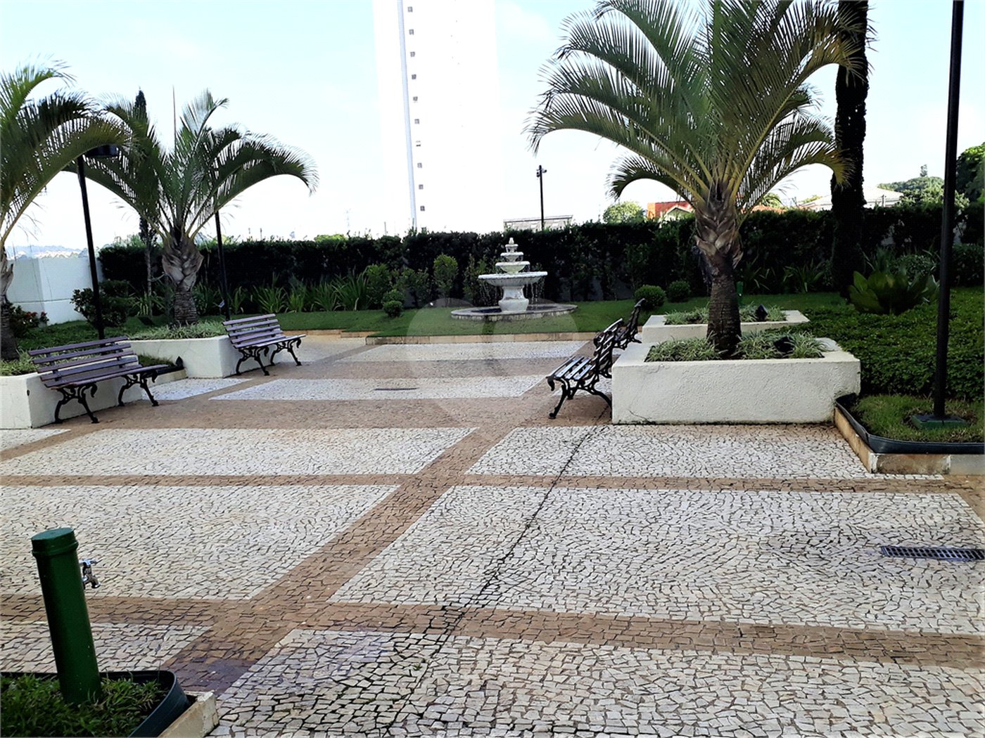 Apartamento à venda com 2 suítes em Lar São Paulo, São Paulo, SP