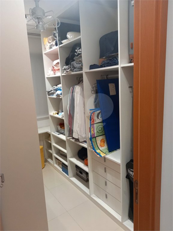Apartamento à venda com 3 quartos, sendo 1 suíte, em Rio Comprido, Rio de Janeiro, RJ