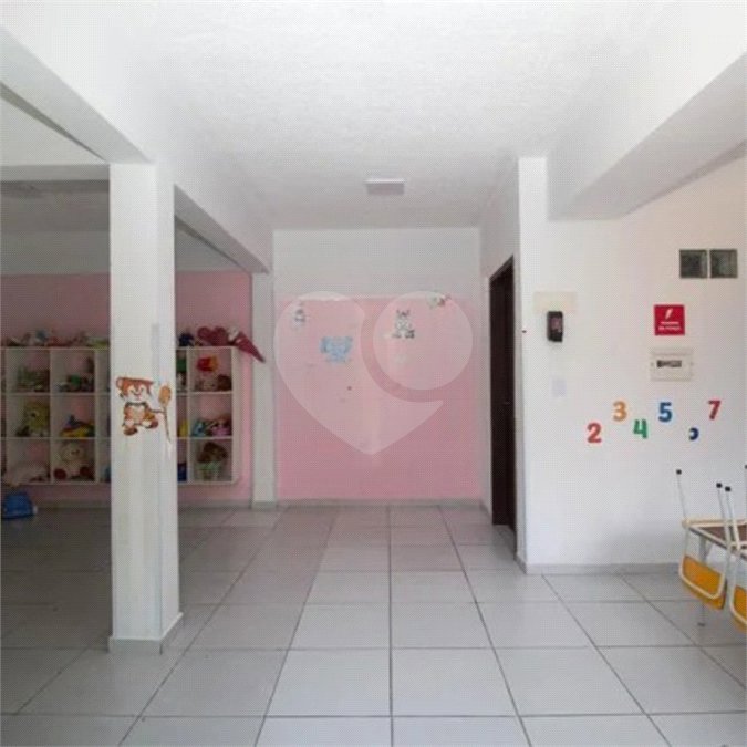 Apartamento à venda com 2 quartos em Vila Regina, São Paulo, SP