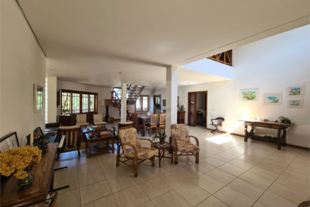 Casa à venda com 4 suítes no condomínio Santa Teresa, Itupeva - SP