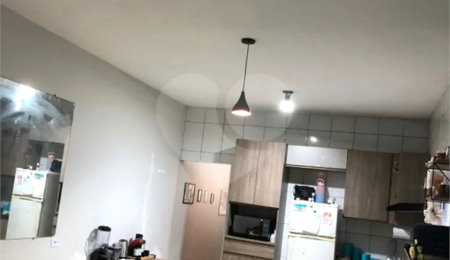 Casa à venda com 2 quartos em Caputera, Cotia, SP