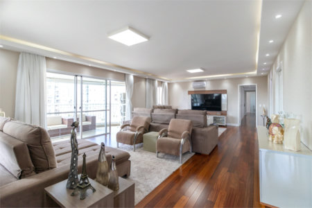 Apartamento à venda com 4 suítes em Vila Sofia, São Paulo, SP