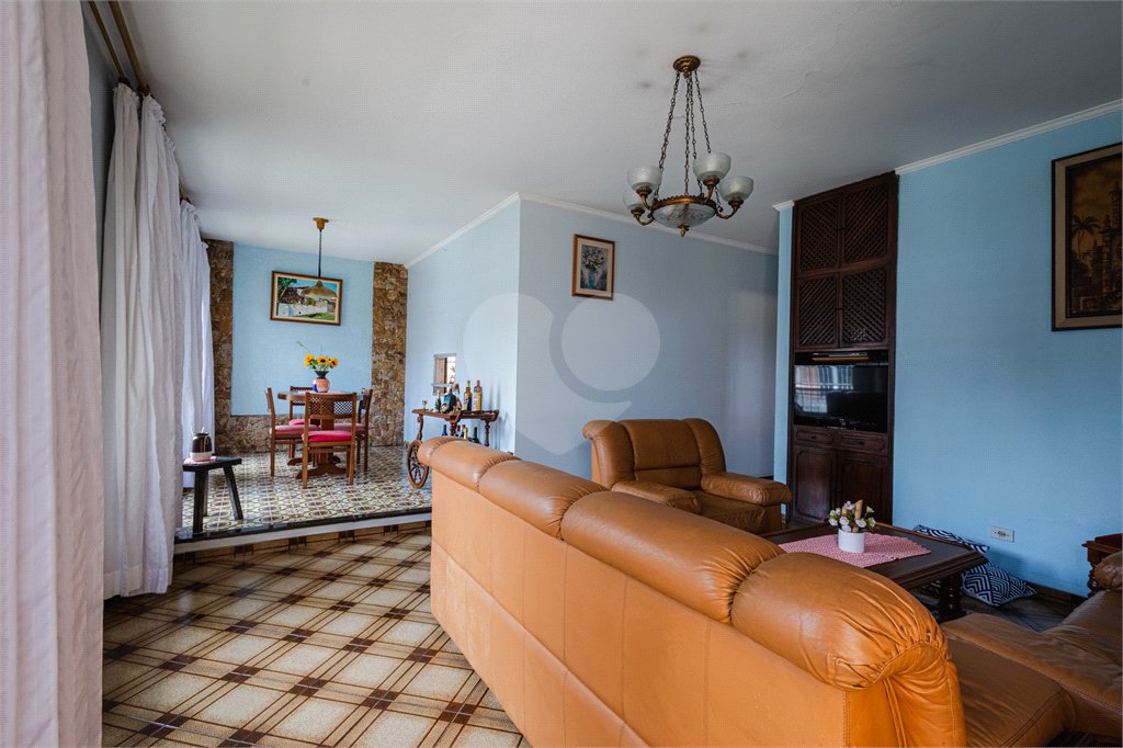 Casa à venda com 3 quartos, sendo 1 suíte,  em Vila Rosália, Guarulhos, SP