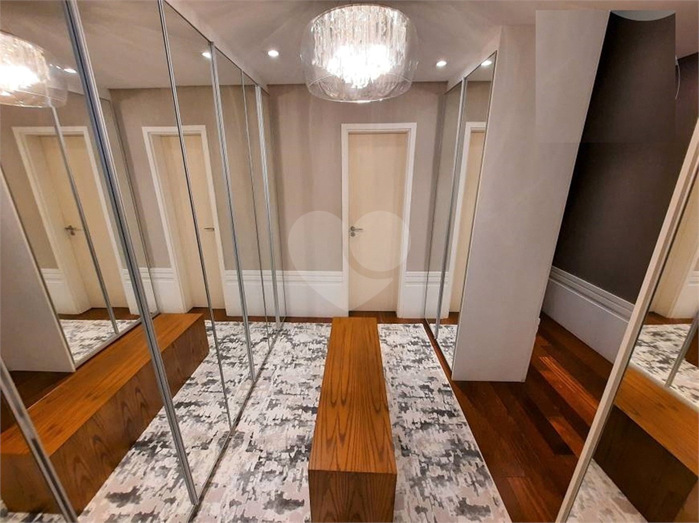 Apartamento à venda ou para alugar com 4 suítes em Santa Teresinha, São Paulo, SP