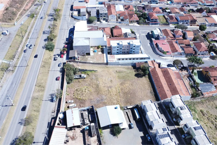 Terreno Plano para Construção ou Investimento – 3.200m² – Frente ao San Michel no bairro Campos Elíseos