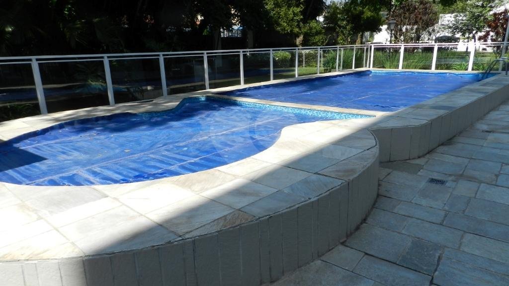 Apartamento à venda com 3 quartos, sendo 1 suíte, em Alto da Boa Vista, São Paulo, SP