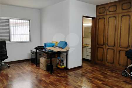 Casa à venda com 3 quartos, sendo 1 suíte,  em Vila Mascote, São Paulo, SP