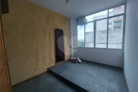 Apartamento à venda com 3 quartos, sendo 1 suíte, em Tijuca, Rio de Janeiro, RJ