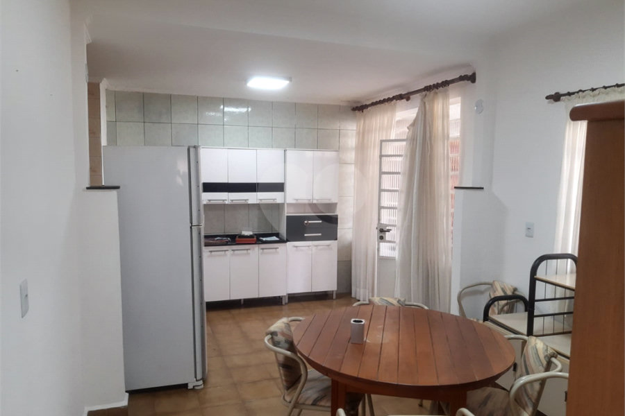 Casa à venda com 5 quartos, sendo 2 suítes, em Santana, São Paulo, SP