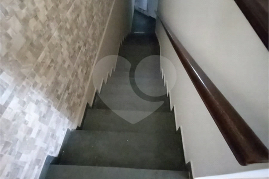 Sobrado à venda com 3 quartos, sendo 1 suíte, em Horto, São Paulo, SP
