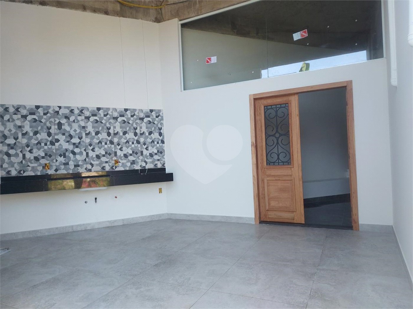 Casa à venda com 4 quartos, sendo 3 suítes, em Albatroz, Armação dos Búzios, RJ