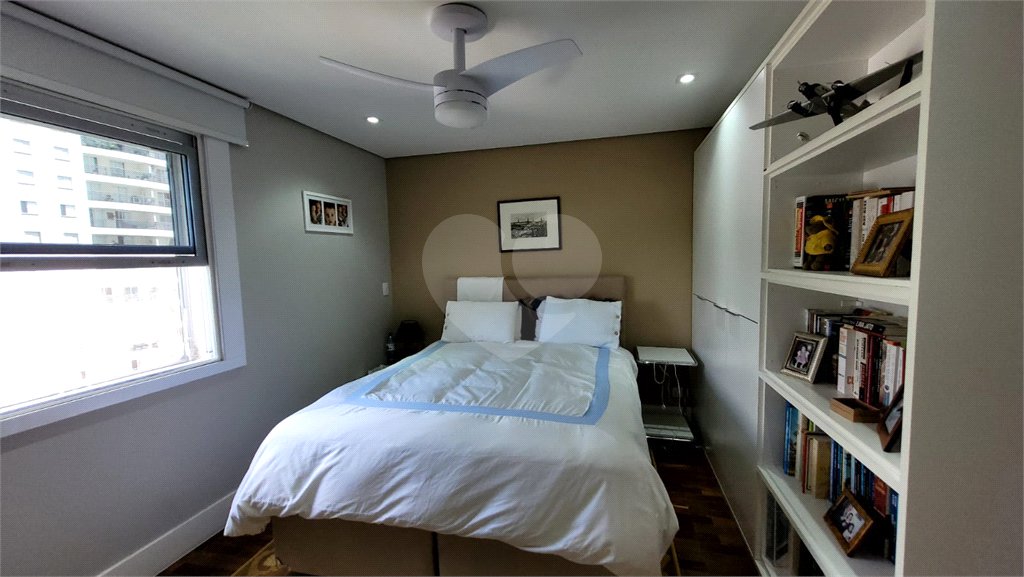 Apartamento à venda com 3 quartos, sendo 1 suíte, em Alto da Boa Vista, São Paulo, SP