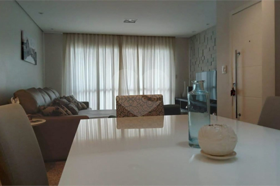 Apartamento à venda com 3 quartos, sendo 1 suíte, em Parque Novo Mundo, São Paulo, SP