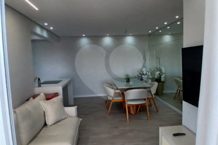 Apartamento à venda com 3 quartos, sendo 1 suíte,  em Vila Gonçalves, São Bernardo do Campo, SP