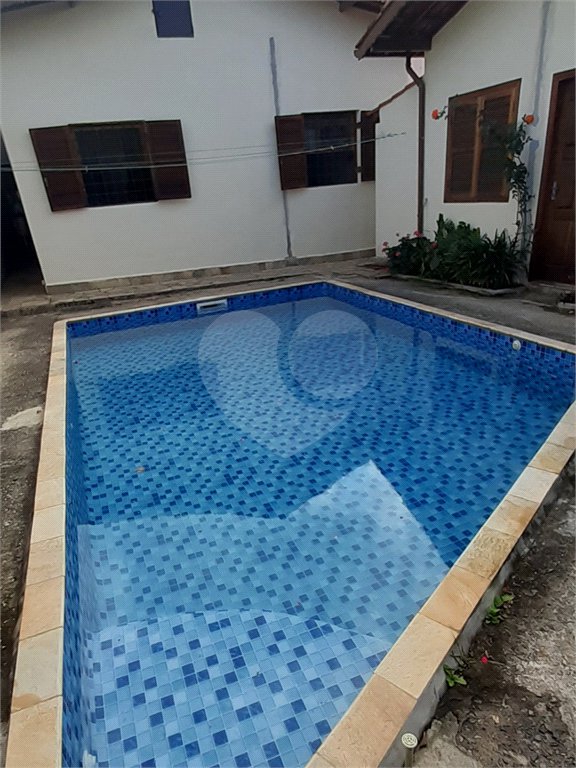 Casa à venda com 3 quartos, sendo 1 suíte, em Vila Helena, Atibaia, SP