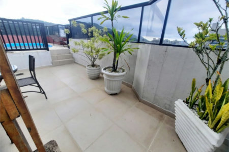 Apartamento com 2 dormitórios à venda, 139 m² por R$ 580.000,00 - Jardim São Miguel - Guarujá/SP