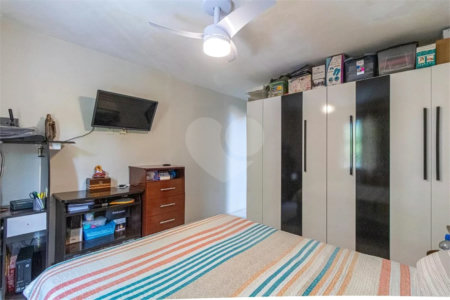 Sobrado à venda com 3 quartos, sendo 1 suíte, em Vila Tiradentes, São Paulo, SP