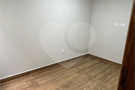 Sobrado à venda com 3 quartos, sendo 1 suíte, em Vila Bela Vista (zona Norte), São Paulo, SP