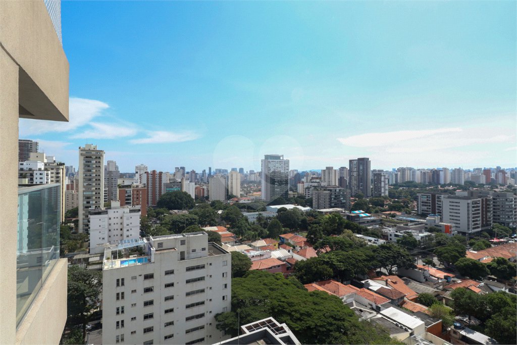 Apartamento à venda com 3 quartos, sendo 2 suítes,  em Brooklin, São Paulo, SP