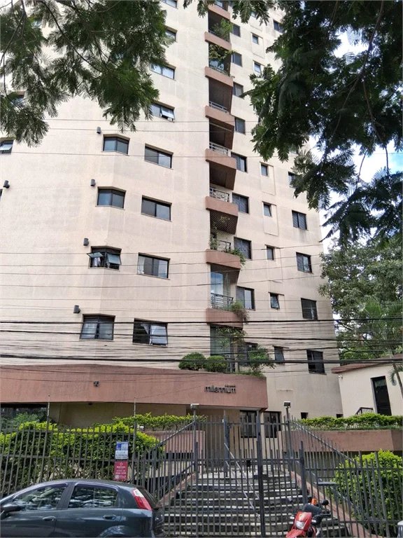 Apartamento à venda com 4 quartos, sendo 1 suíte,  em Vila Andrade, São Paulo, SP