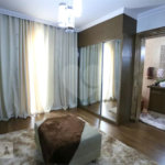Sobrado à venda com 6 quartos, sendo 5 suítes, em Vila Paranaguá, São Paulo, SP