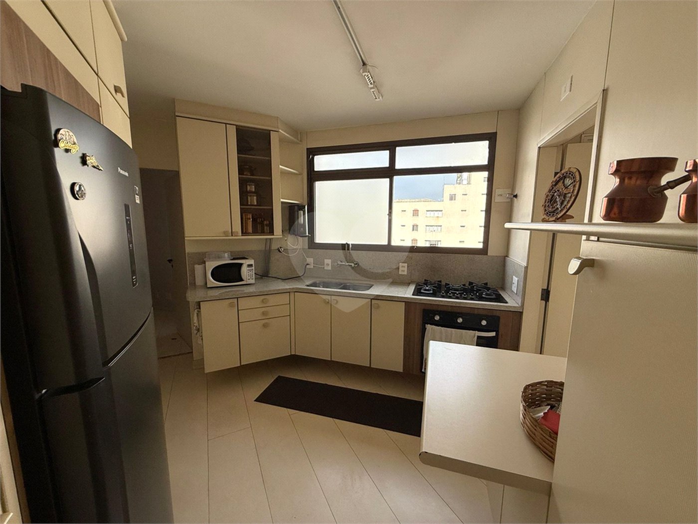Apartamento à venda ou para alugar com 4 quartos, sendo 2 suítes, em Jardim Paulista, São Paulo, SP