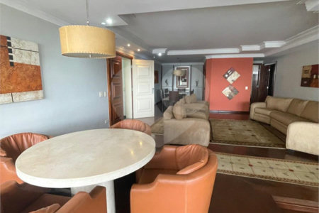 Apartamento à venda com 4 quartos, sendo 3 suítes, no Centro, São Bernardo do Campo, SP
