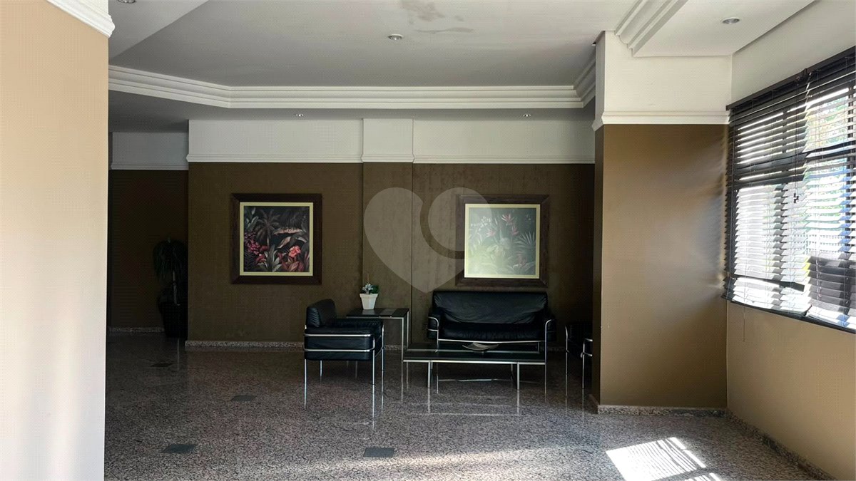 Apartamento à venda com 2 suítes em Quilombo, Cuiabá, MT