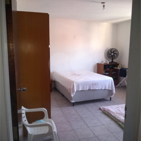 Sobrado à venda com 3 quartos em Vila Marari, São Paulo, SP