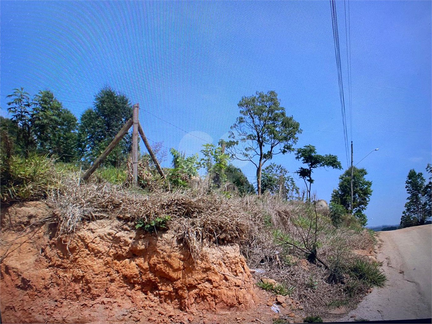 Terreno à venda em Pouso Alegre, Mairinque, SP