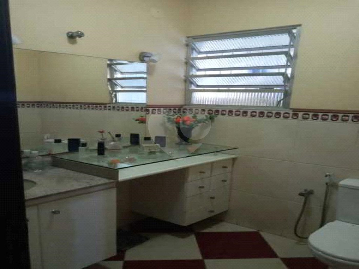 Casa à venda com 5 quartos, sendo 1 suíte, em Campo Grande, Rio de Janeiro, RJ