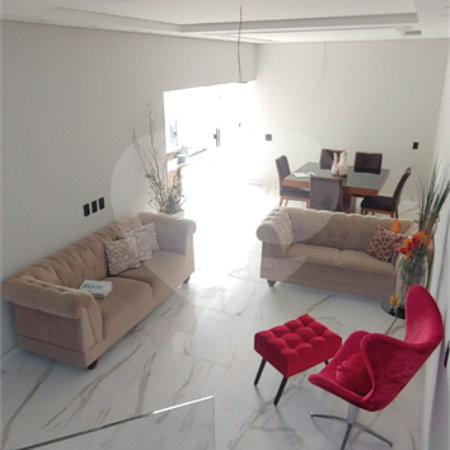 Casa à venda com 4 quartos, sendo 2 suítes, no condomínio Horto Florestal Iii, Sorocaba - SP