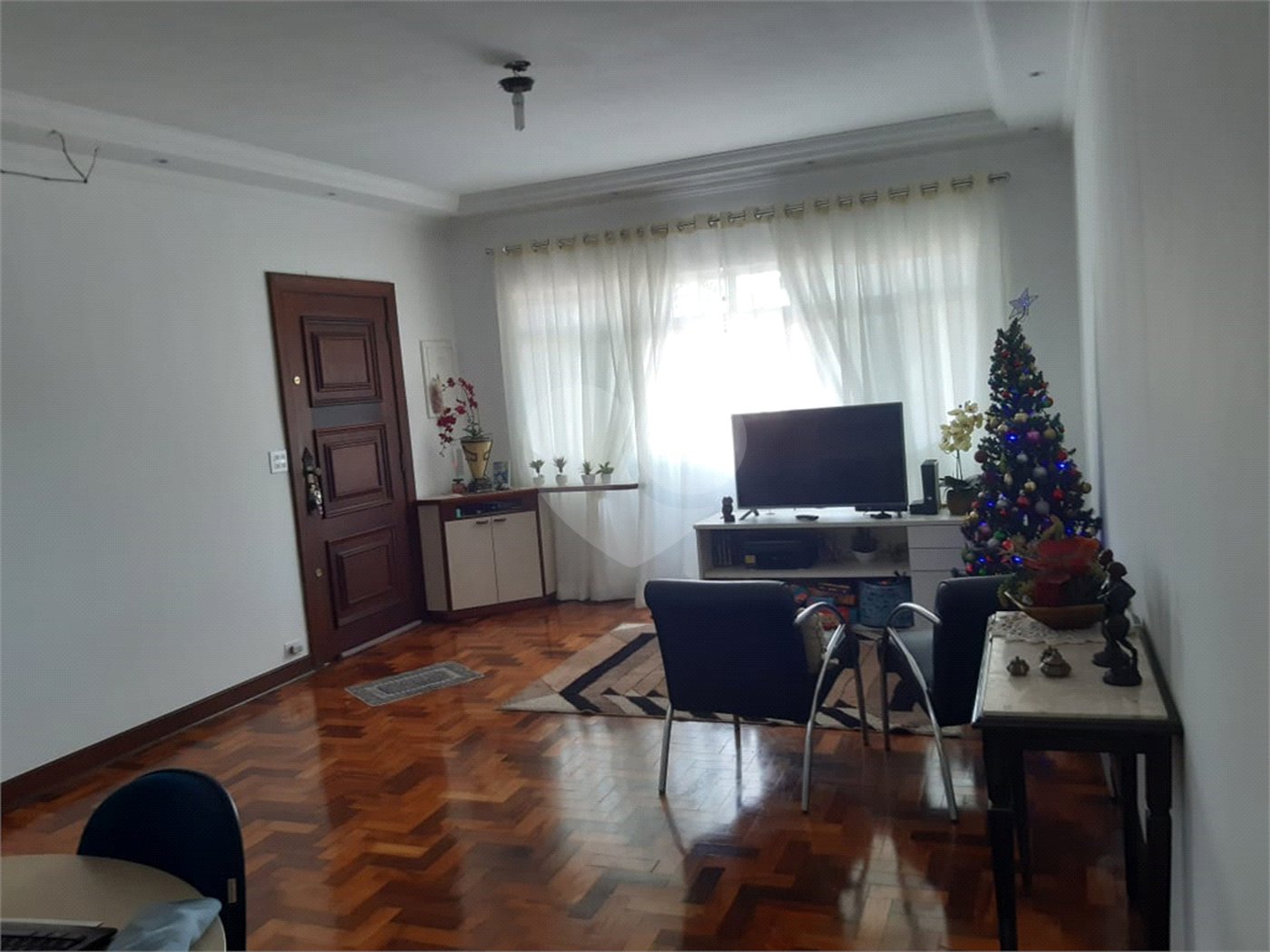 Sobrado à venda com 3 quartos, sendo 1 suíte, em Tremembé, São Paulo, SP