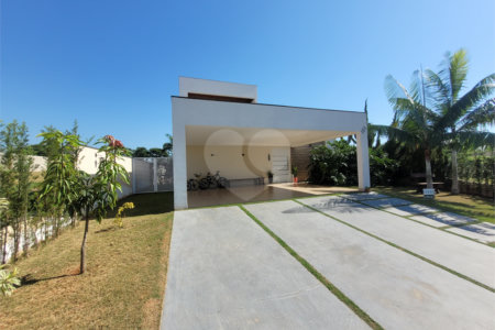 Terreno à venda com 3 quartos, sendo 1 suíte,  no condomínio Evidence Residencial, Araçoiaba da Serra - SP